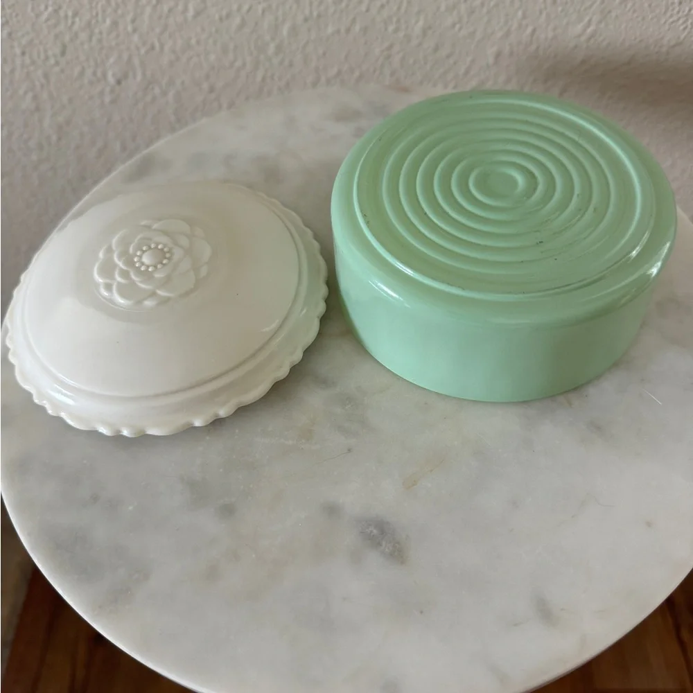 Vintage 1960’s milk glass powder box